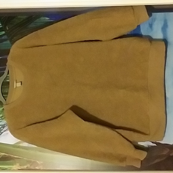 A New Day Top - Picture 1 of 8